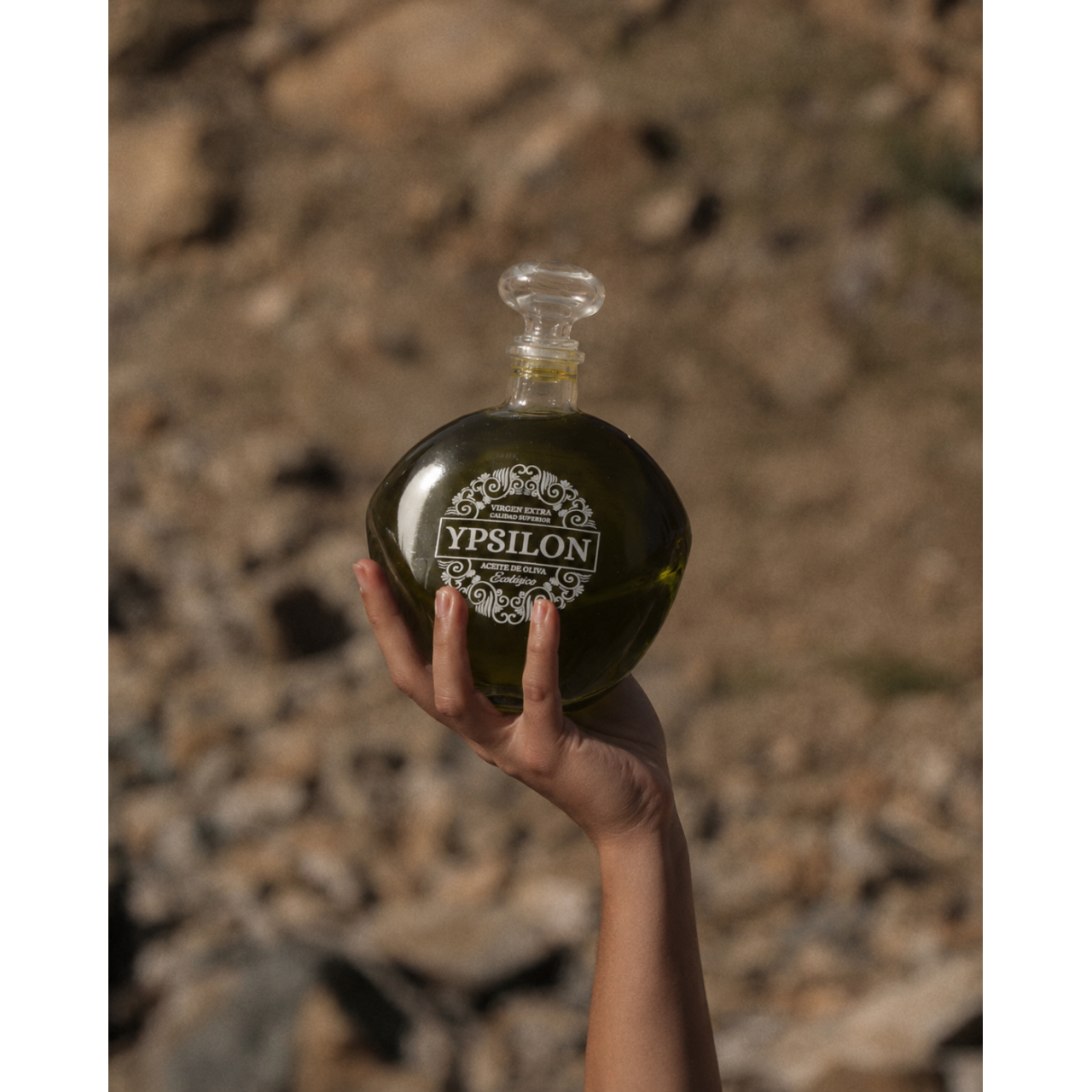 HERA · AOVE Alta Gama · Picual Ecológico · Cosecha Temprana